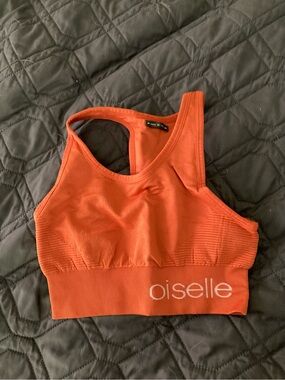 Oiselle Seamless Sports Bra
